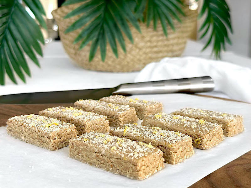 Veganska proteinbars med citron och ingefära