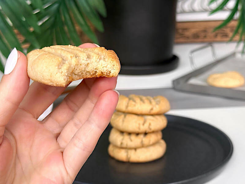 Glutenfria mandelkakor med smak av citron